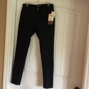 NWT d jeans Size 10 skinny Rinse